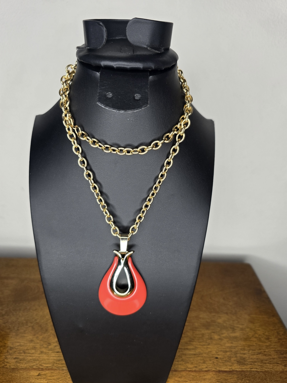 Sarah Coventry Gold-Tone Necklace with Red and Black Teardrop Pendant
